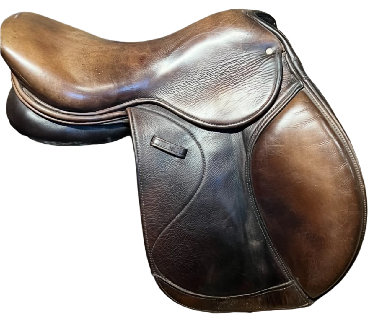 Complete new leather on saddle – Pegasus® Butterfly Saddles