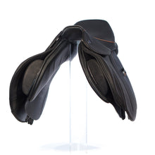 Load image into Gallery viewer, Pegasus Butterfly TM 2.0 Jumping Saddle
