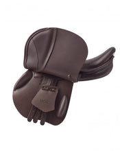 Load image into Gallery viewer, Prestige MICHEL ROBERT CPS Jumping Saddle
